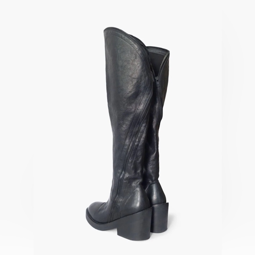 Like new Ann Demeulemeester boots size 36 or 6 - Picture 4 of 10